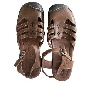 Keen Brown Leather Closed Toe Ankle Strap‎ Sandal Size 9